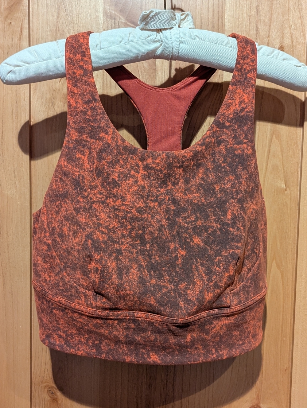 Lululemon Wunder Train Longline Bra Medium Support C/D Cup Autumn Red Sz 14